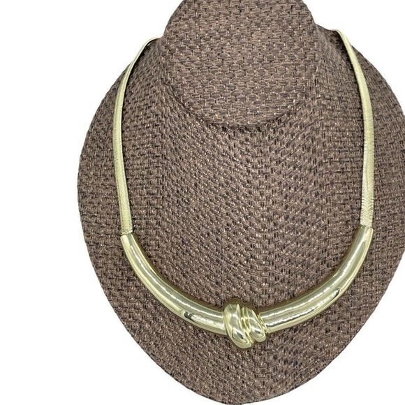 H by Halston Necklace Knot Bar Snake Chain Yellow Gold Tone 18" Magnetic Closure - Picture 11 of 12